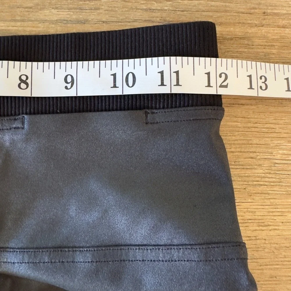 Lululemon Women's Power Position SHR Crop Pant 21